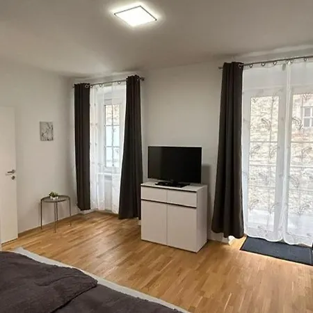 Apartment Paky 00313